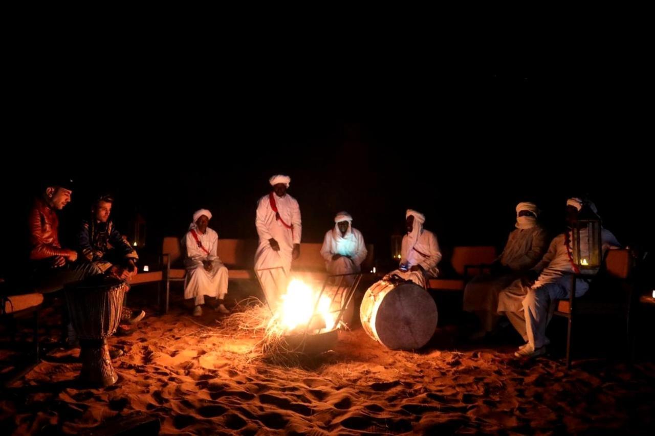 Hotel Boho Glamping à Merzouga Extérieur photo